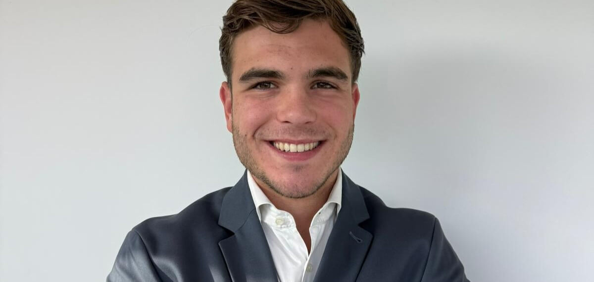 Jelle Koevoet is sinds september 2025 actief als stagiair bij JM C